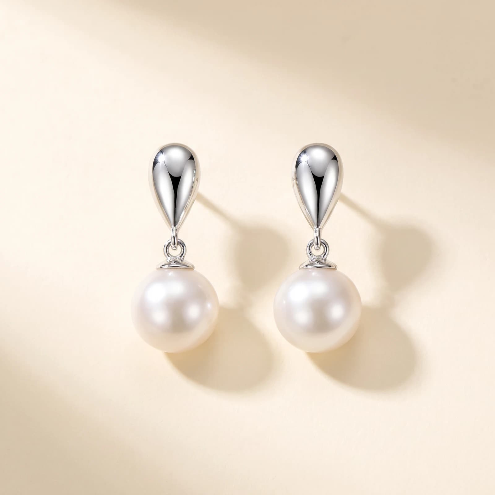 925 Silver Pearl Drop Earrings · Dangler